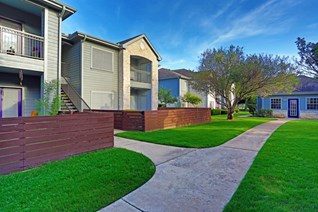 Saddle Creek Apartments Austin Texas