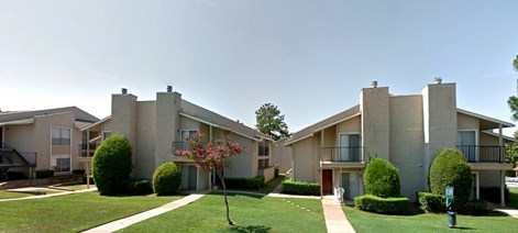 Hollyhills Apartments Denton Texas