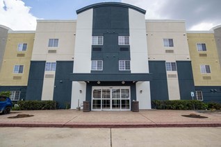 Perla 1960 Apartments Houston Texas