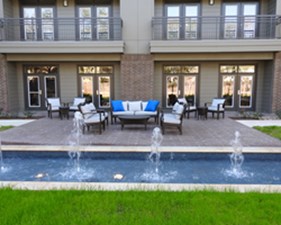 Pearl Woodlake Houston - $1003+ for 1, 2 & 3 Bed Apts