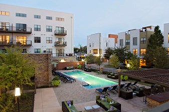 Dylan Apartments Dallas - $1280+ for 1 & 2 Bed Apartments