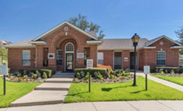 Mission Rockwall Apartments - $986+ for 1, 2 & 3 Bed Apts