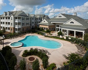 Luxe at Katy Apartments - $975+ for 1 & 2 Bed Apartments