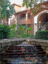 Mesa Verde Apartments Austin - $1027+ for 1 & 2 Bed Apts