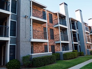Belterra Apartments Dallas - $650+ for 1 & 2 Bed Apts