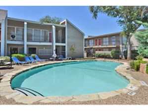 Braeswood Oaks Houston - $695+ for 1, 2 & 3 Bed Apts