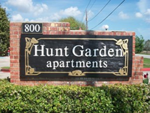 Hunt Garden Apartments Baytown 710 For 1 2 Bed Apts