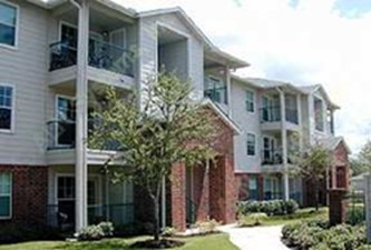 IMT at the Medical Center Houston - $894+ for 1, 2 & 3 Beds