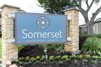 Somerset I Apartments Houston - $699+ for 1 & 2 Bed Apts