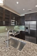 Brady Apartments Dallas - $1790+ for 1, 2 & 3 Bed Apts