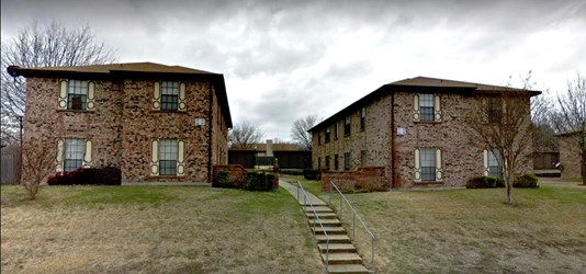 Lakeview Apartments Benbrook Texas