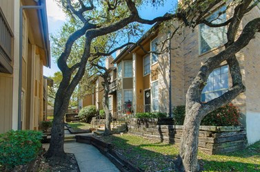 Broken Oak Apartments San Antonio Texas