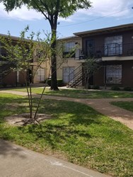 Colonial Woods Apartments Houston Texas