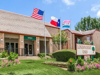 Londonderry Oaks Apartments Denton Texas