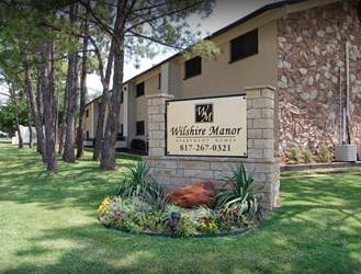 Wilshire Manor Apartments Euless Texas