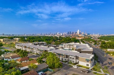 Mariposa at Western Heights Apartments Dallas Texas