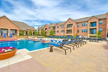 AVE Las Colinas Apartments Irving Texas