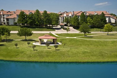 Resort at Jefferson Ridge Apartments Irving Texas