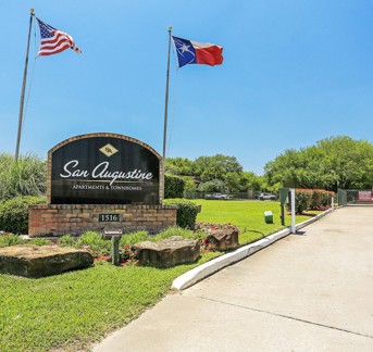 San Augustine Apartments & Townhomes Pasadena, TX
