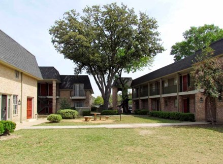 Palms on Rolling Creek Houston, TX