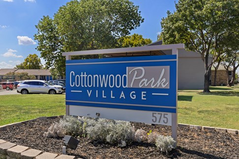 Cottonwood Park Village Grand Prairie, TX