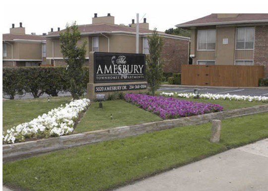 Amesbury Apartments Dallas 740 For 1 2 3 Bed Apts