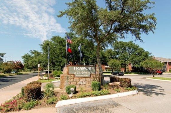 Tramor at the Arboretum Apartments