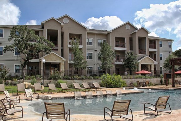 Pecan Springs San Antonio - $846+ for 1, 2 & 3 Bed Apts