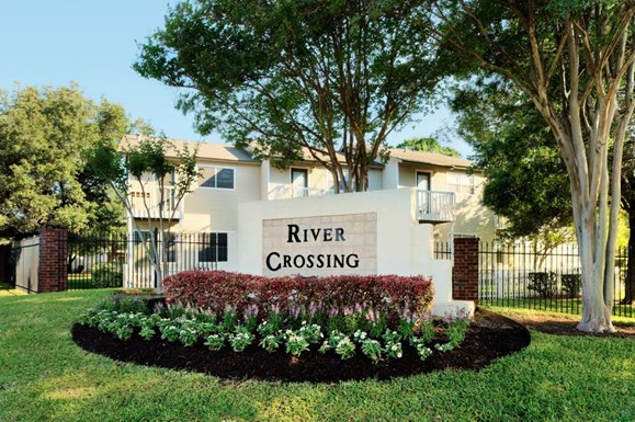 River Crossing Apartments Austin 1425+ for 2 Bed Apts