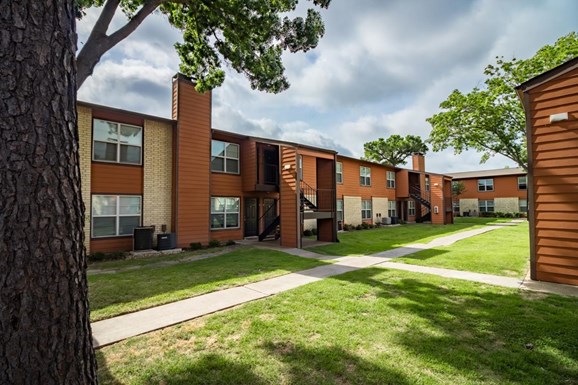 Summerwind Apartments