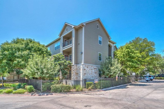 Stonecreek Ranch Apartments Austin Texas