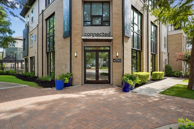 Encore Apartments Plano Texas