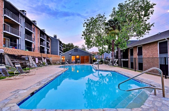 Frederick Apartments San Antonio Texas
