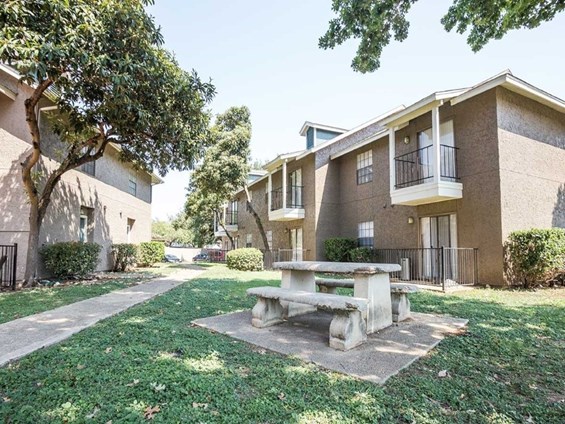 Preston Apartments San Antonio Texas
