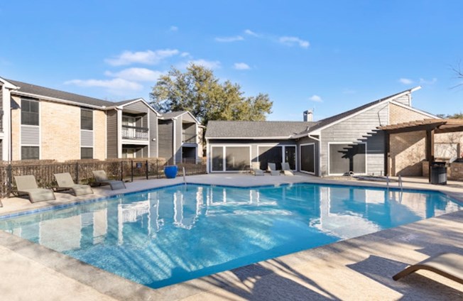 Avaya Steeplechase Apartments Houston Texas