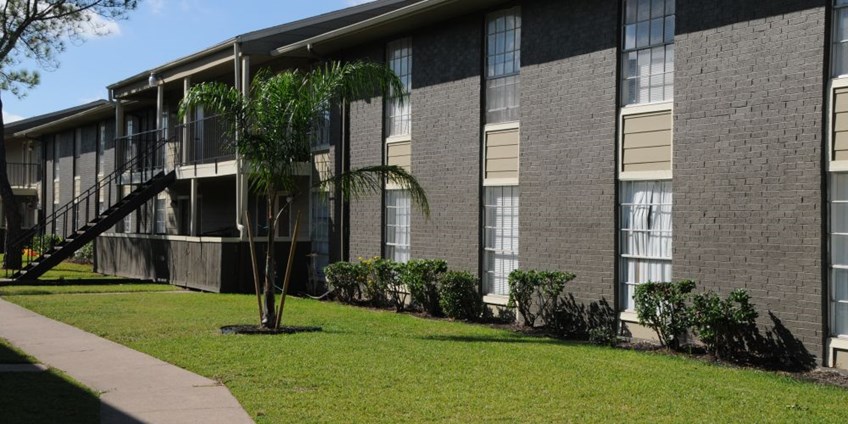 Brays Village Apartments Houston Texas