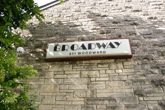 Broadway Apartments Austin Texas