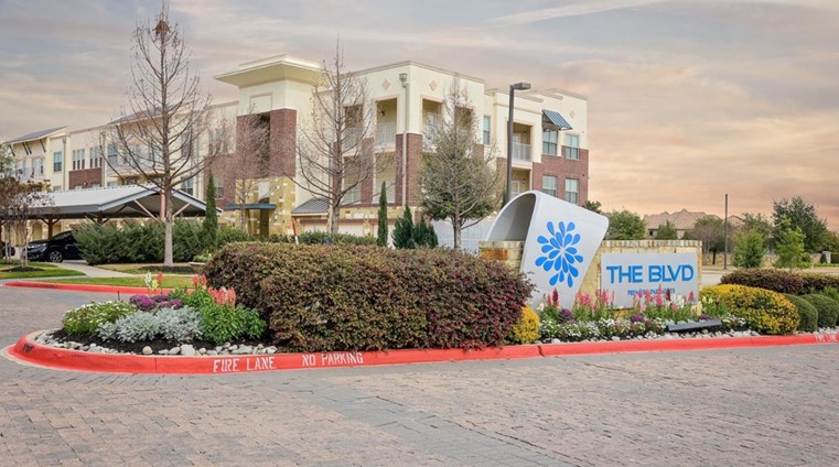 The BLVD Apartments Irving Texas