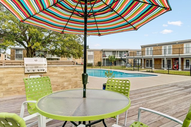 Regents Walk Apartments Houston Texas