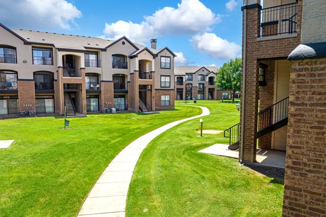 Club at Stonegate Apartments Fort Worth Texas