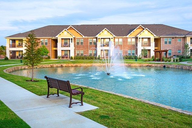 Enclave at Mira Lagos I Apartments Grand Prairie Texas