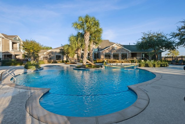 Lakeland Estates Apartments Stafford Texas
