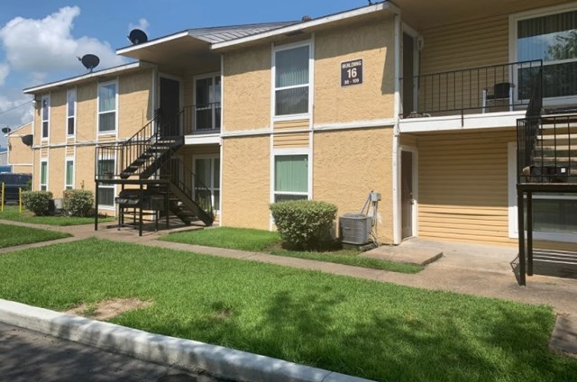 Las Brisas Apartments Houston Texas
