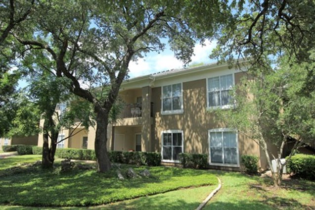 Northland at the Arboretum Apartments Austin Texas