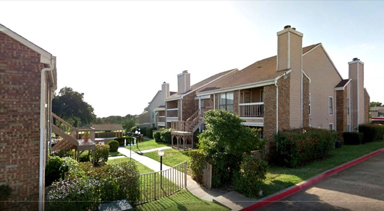 Shadow Tree Apartments Arlington Texas