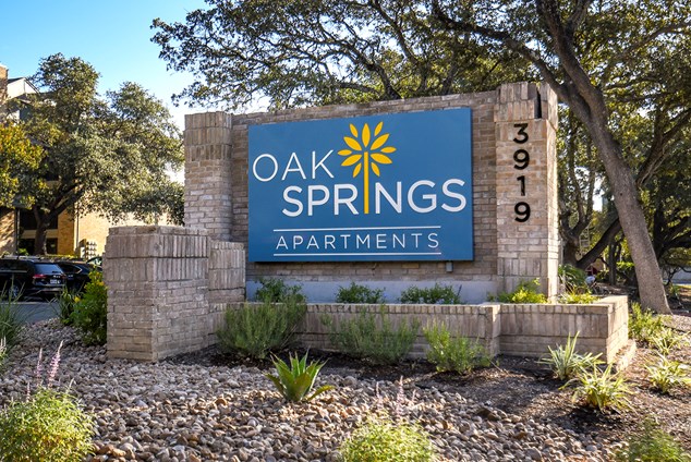 Oak Springs Apartments San Antonio Texas
