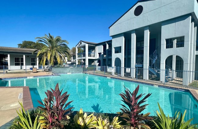 Pelican Reef Apartments Seabrook Texas