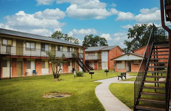 Royal North Apartments Houston Texas