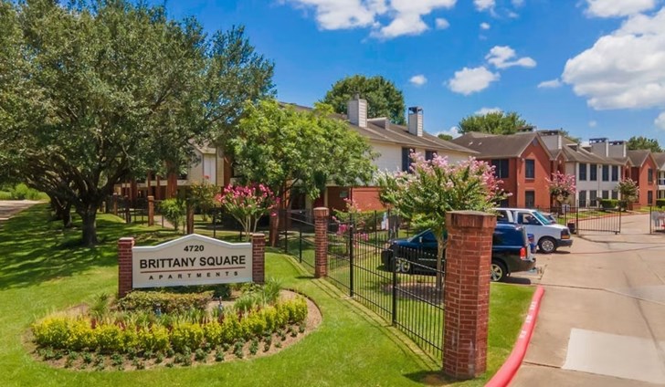 Brittany Square Apartments Rosenberg Texas