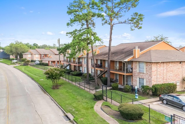 La Caliza Apartments Houston Texas
